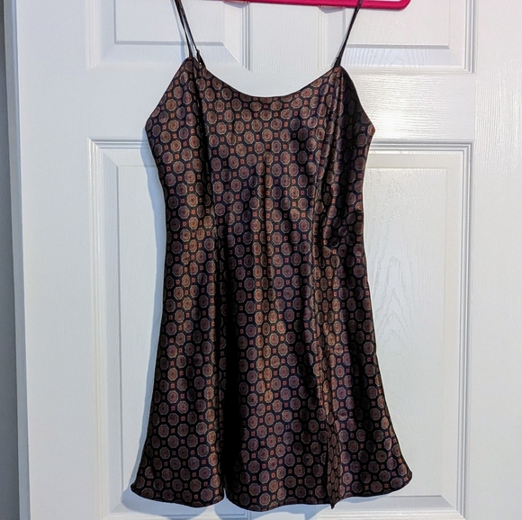 Victoria's Secret Other - Vintage Victoria Secret Satin Patterned Night Gown Slip